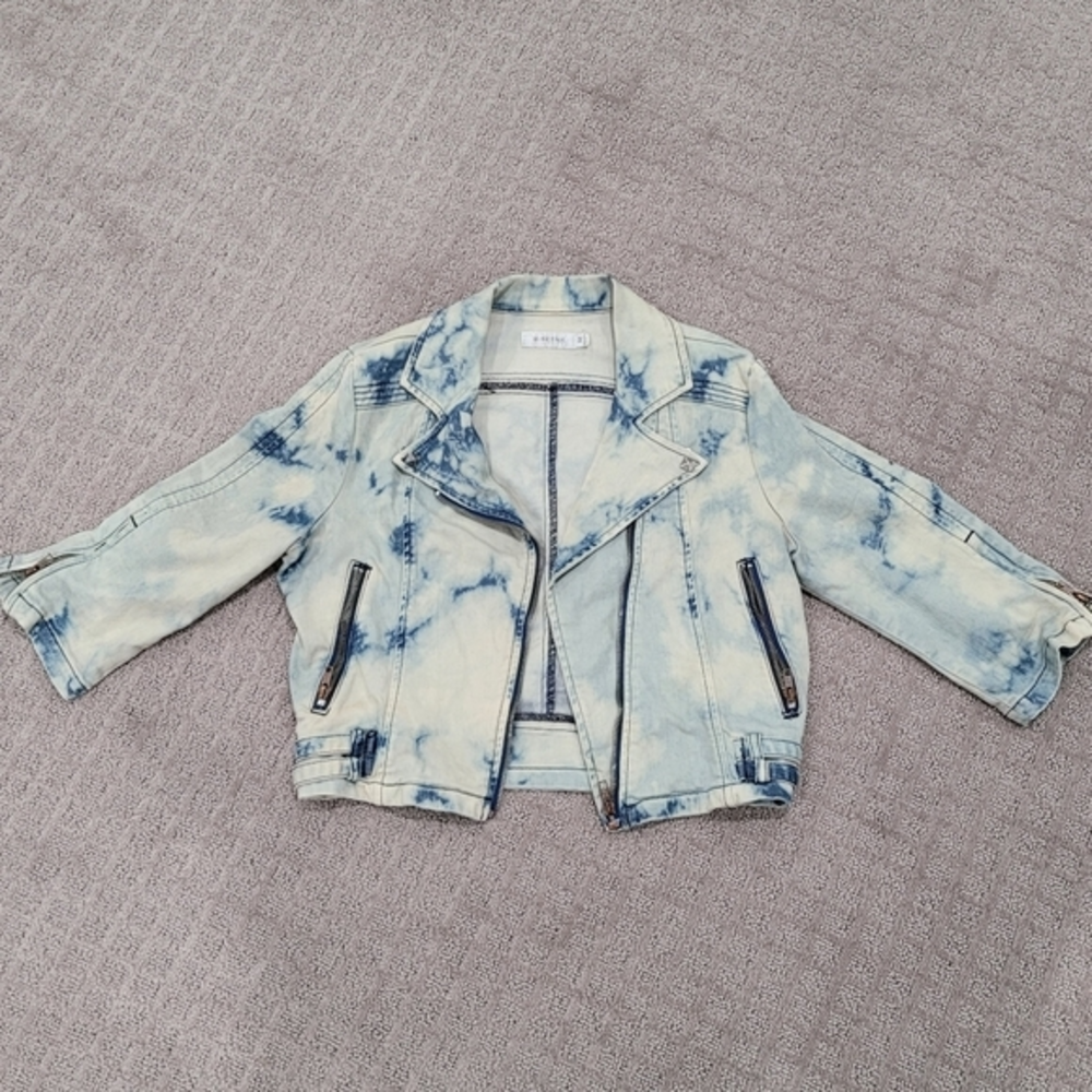 MinkPink Tie Dye Denim Jean‎ Cropped Moto Biker jacket Size Medium